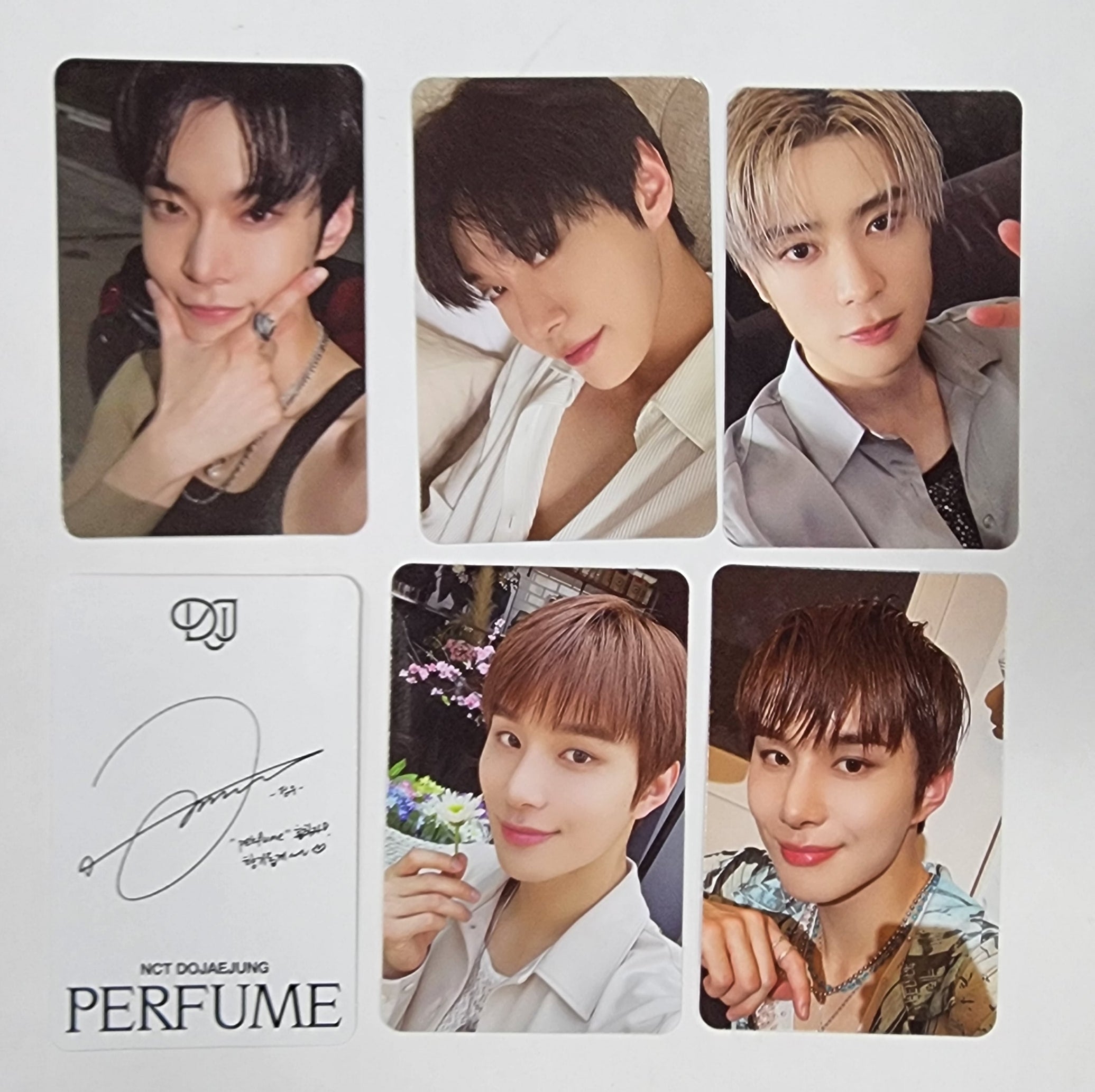 NCT ドジェジョン　perfume 　ＭＤ　ジェヒョン　香水 ?! トレカ