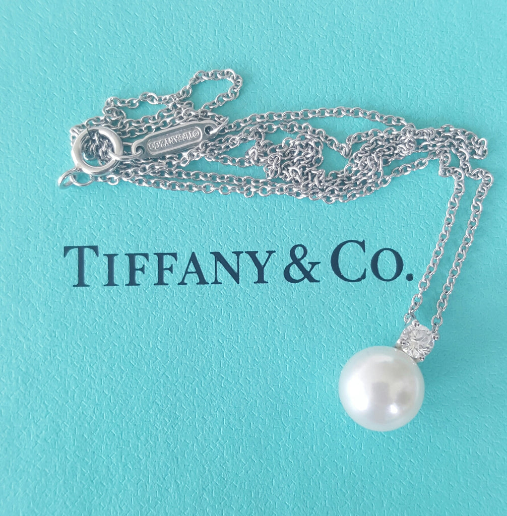 tiffany signature pearl necklace