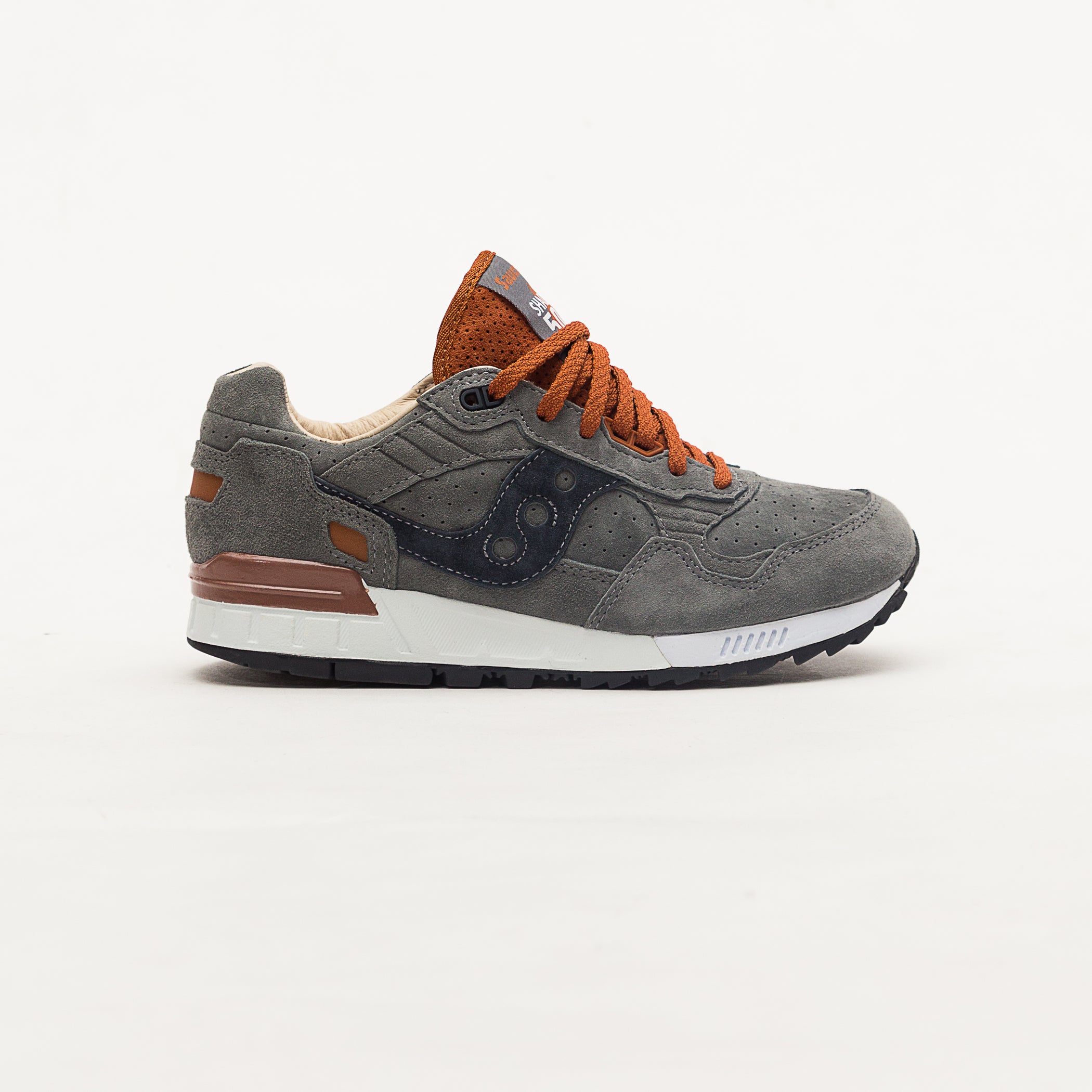 saucony shadow 5000 it