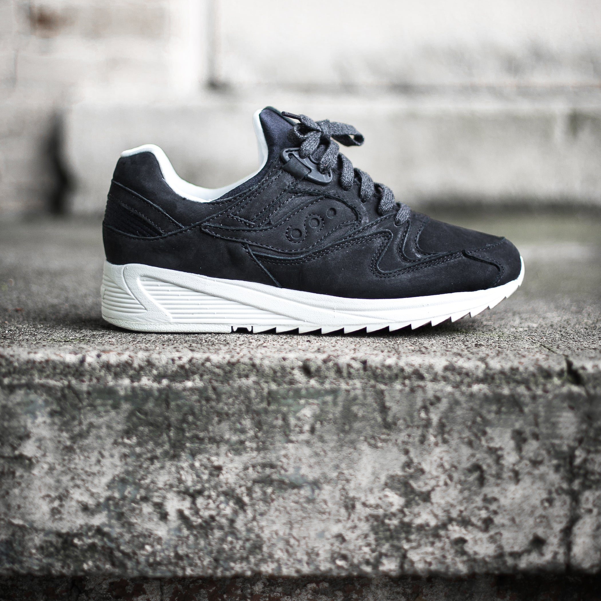 Saucony Grid 8500 HT – Threads on Carson