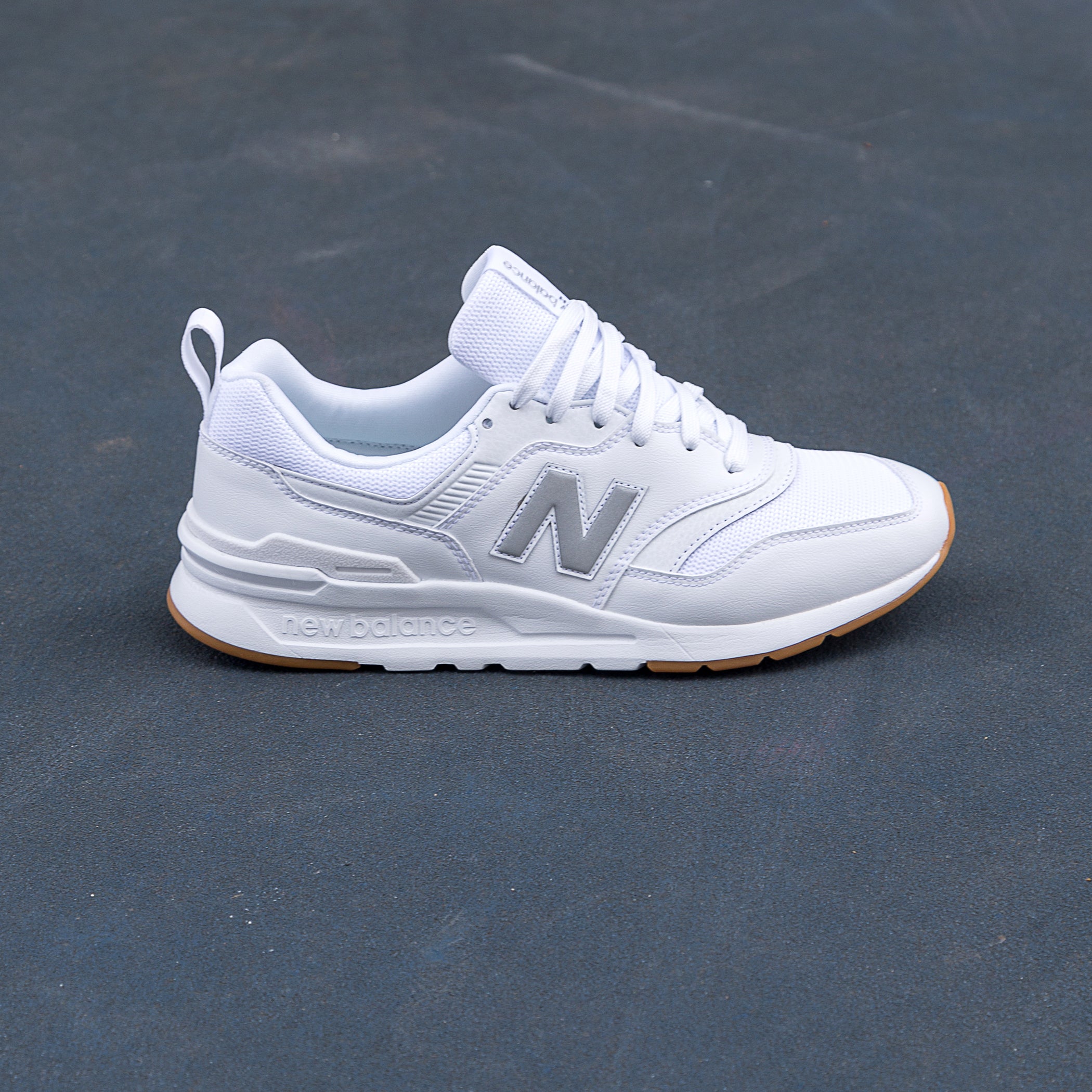 new balance cm997hcn