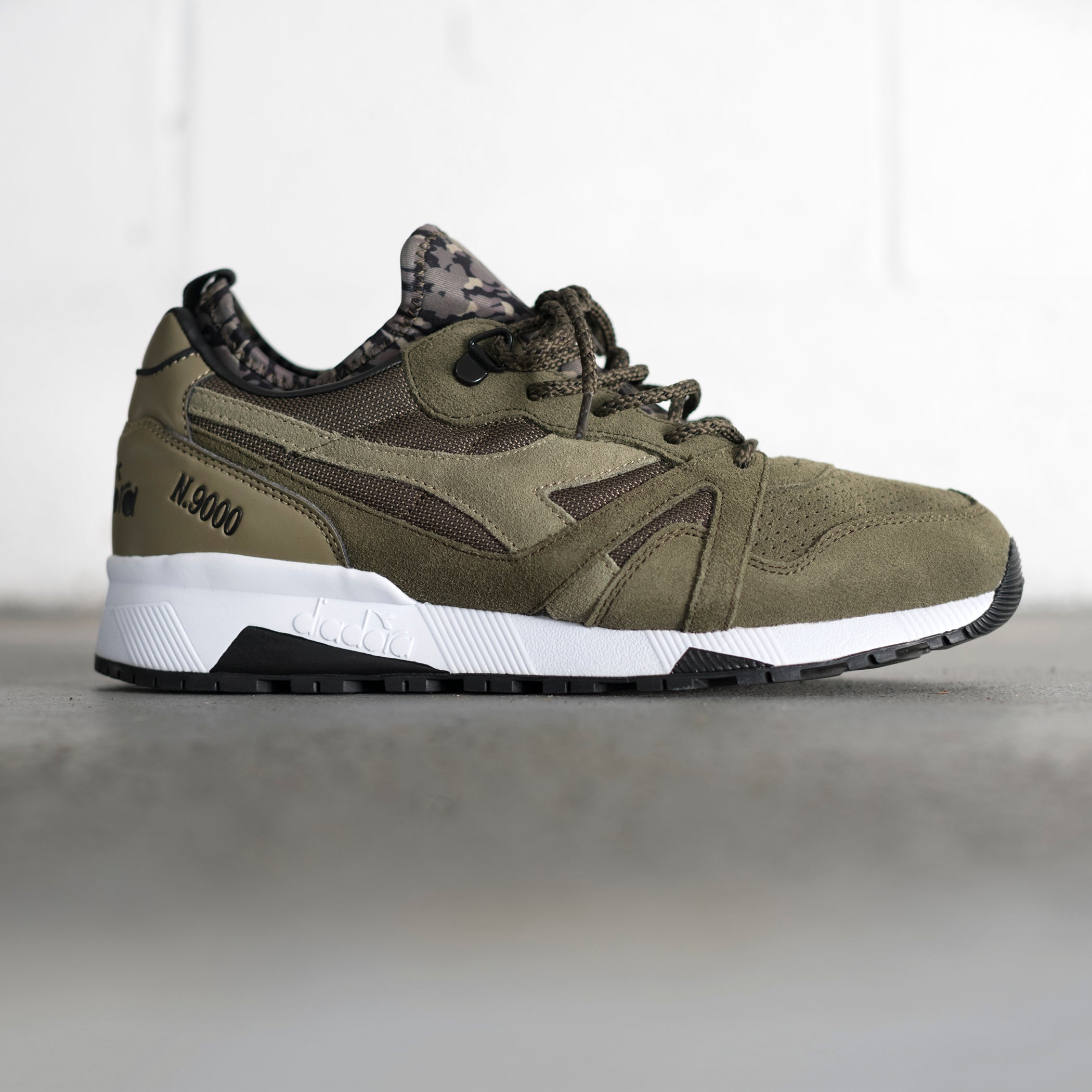 diadora n9000 camo socks