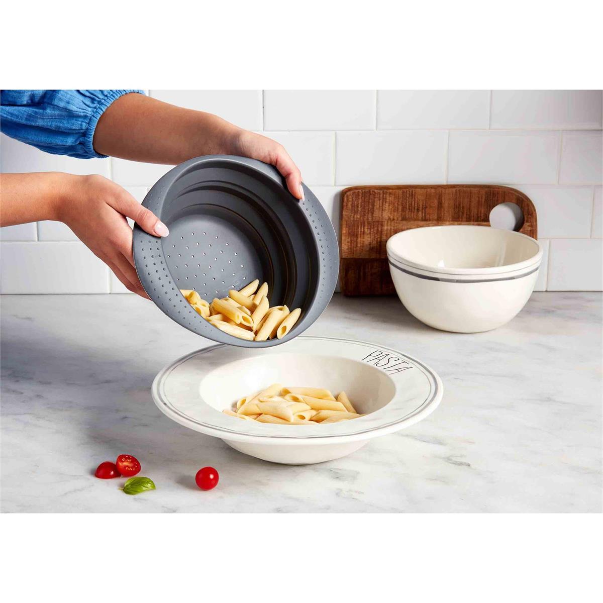 CHEESE GRATER AND SERVING BOWL