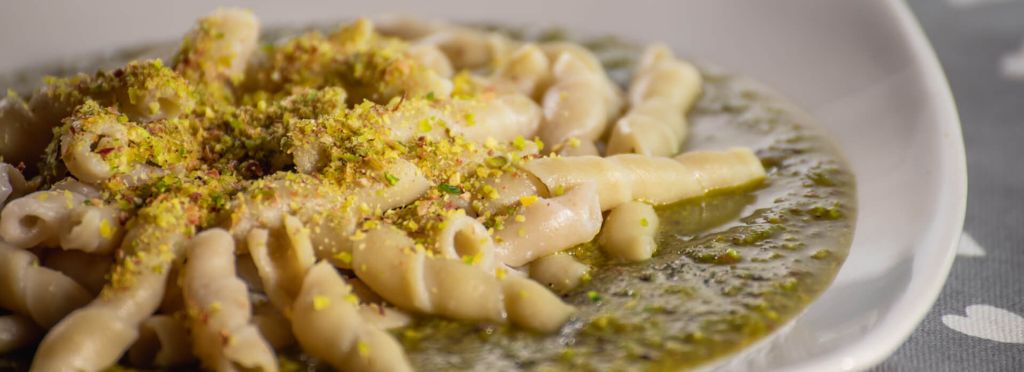 pesto di pistacchio bronte caraci sicily food 