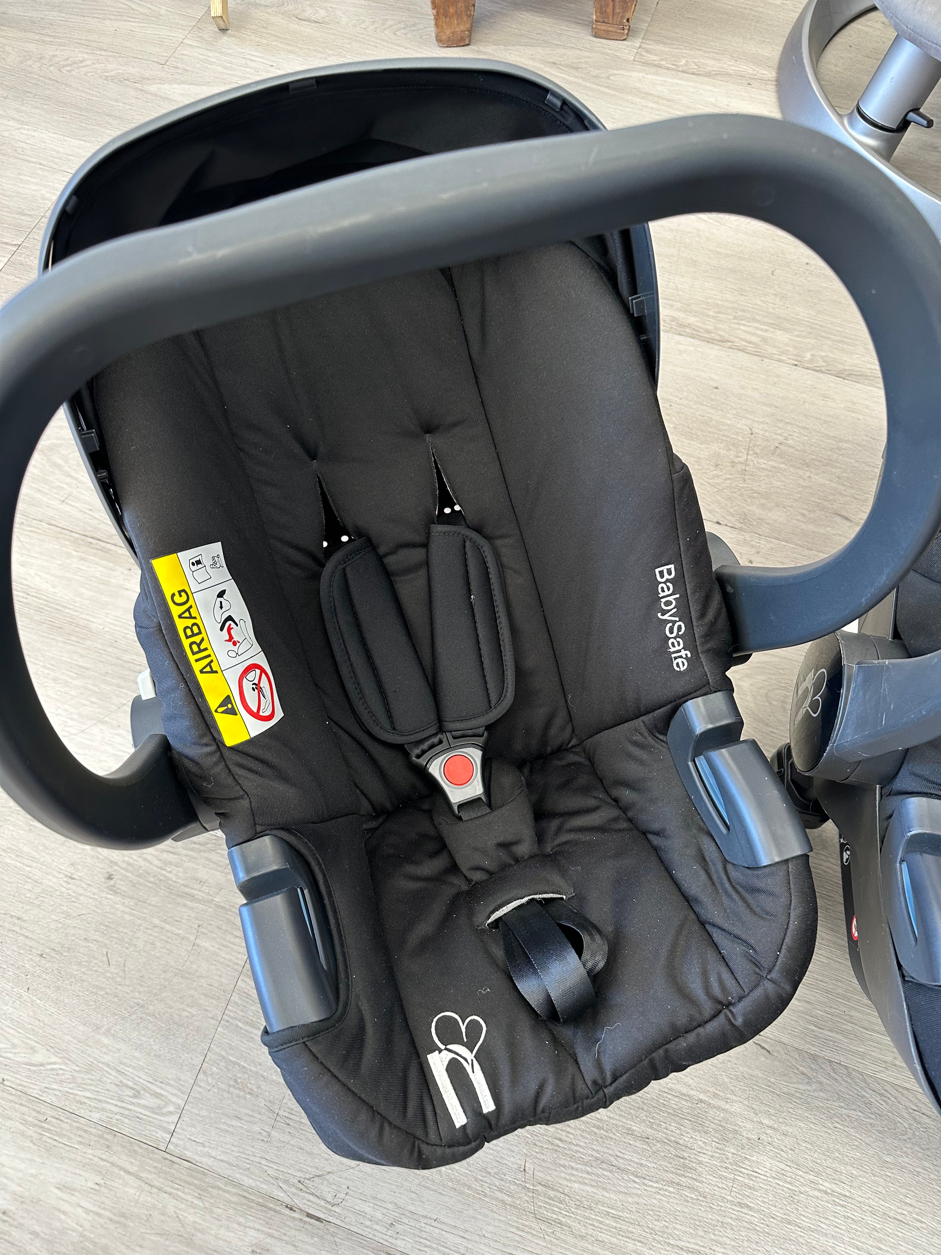 Cybex Babyschale Cloud Z i-size soho grey ohne Base, € 80,- (2542