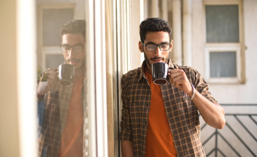 Lifestyle images of men drinking coffee