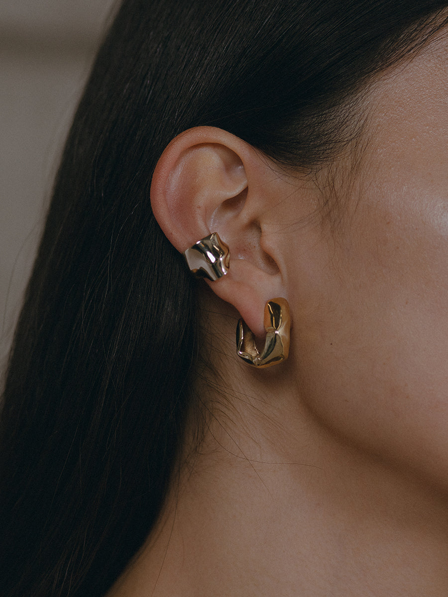 What Are Ear Jacket Earrings and How Do You Wear Them? – CARAT* London UK