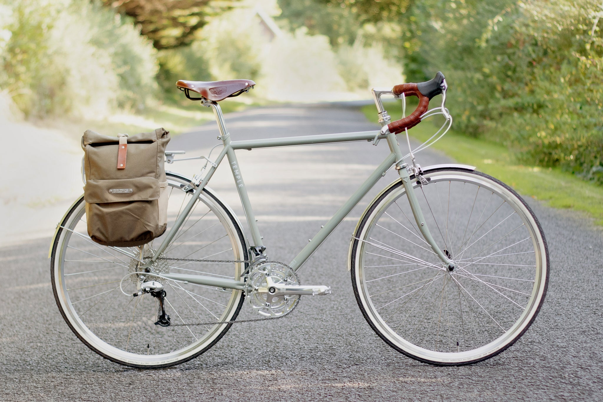 vintage touring bike