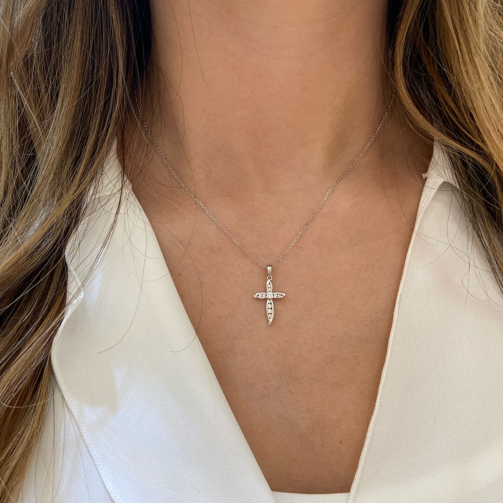 Cross Pendant | Sterling Silver | Luxx Jewelers