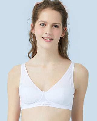 Aimer Junior Stage 1 Girls Wireless Bra (160/72), Babies & Kids, Babies &  Kids Fashion on Carousell