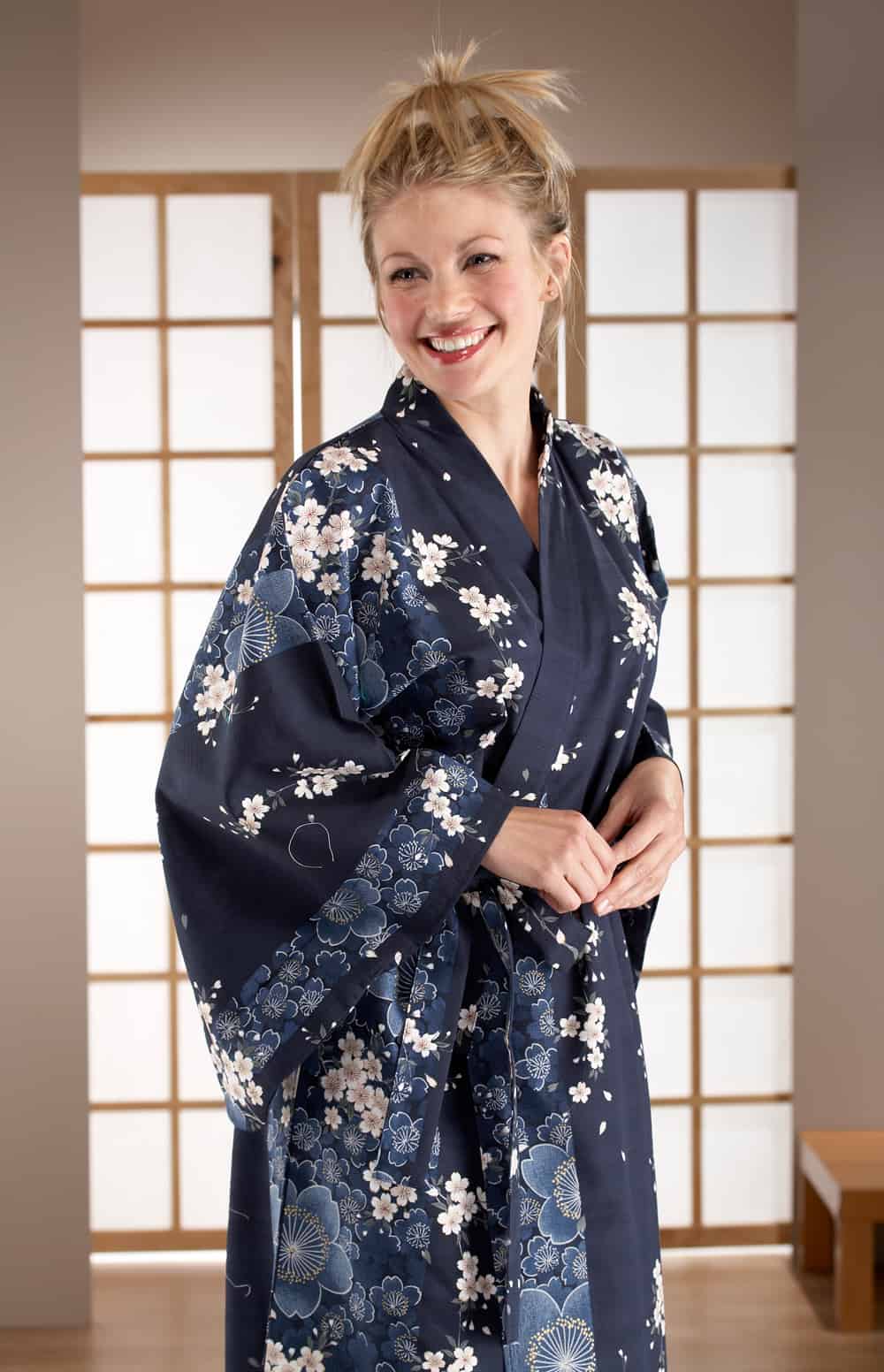 Men's and women's yukata: a comparison : r/kimono