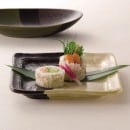 Yu Sushi Plate Set
