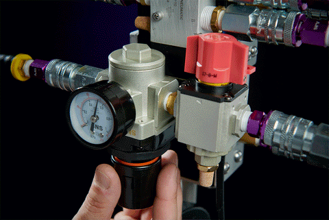 Pressure adjustment knob.  Turn clockwise to increase pressure, counterclockwise to decrease pressure.