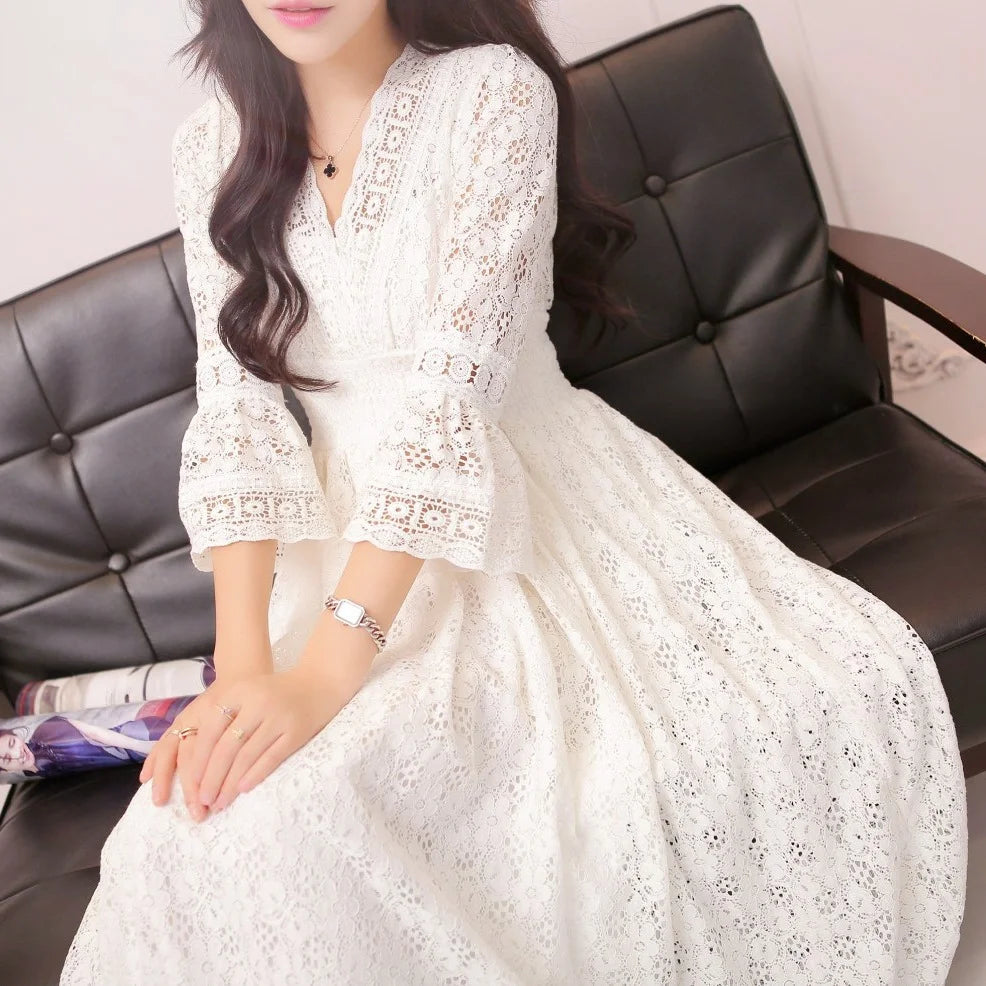 Trendy Floral Lace V-neck Beach Dress