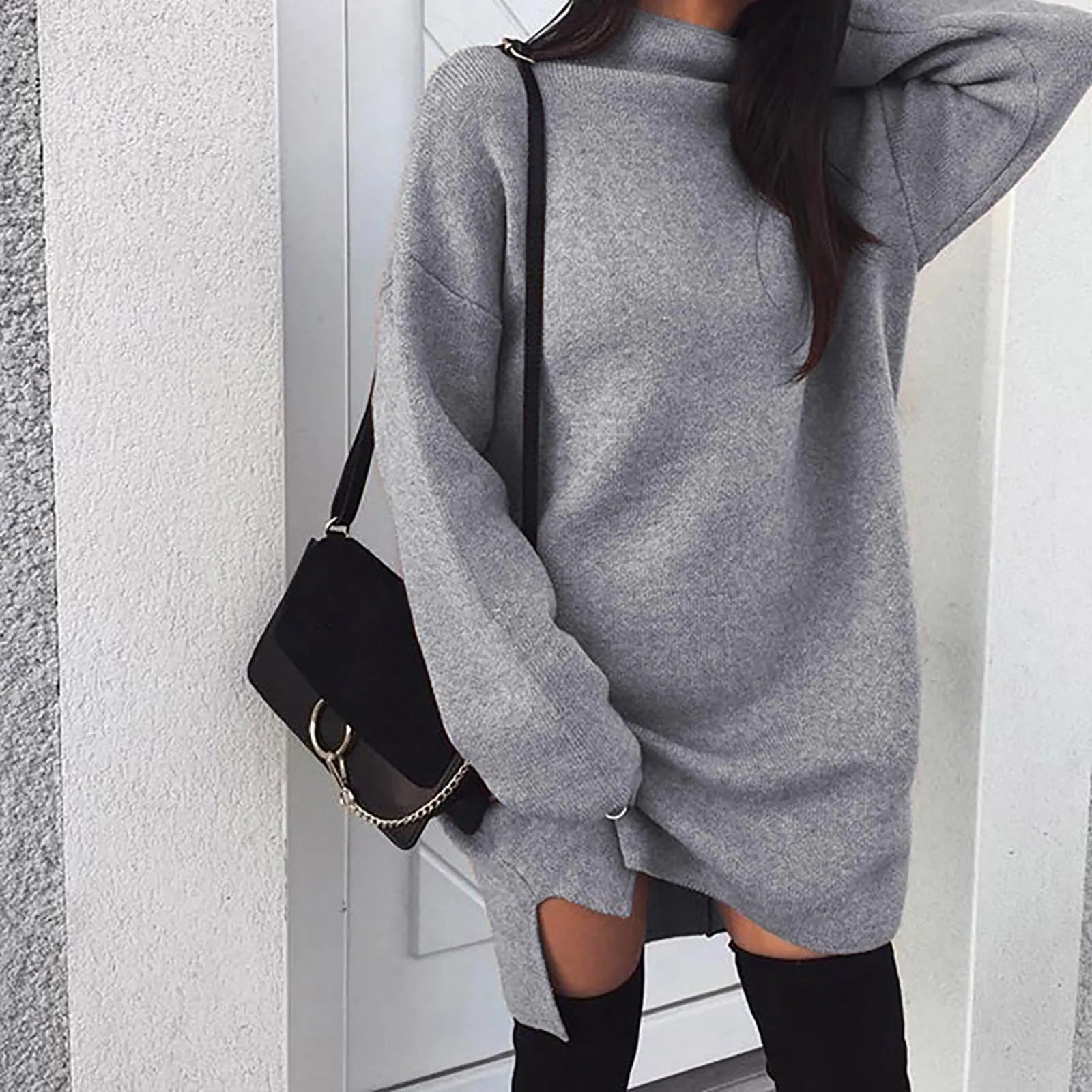GRAY
