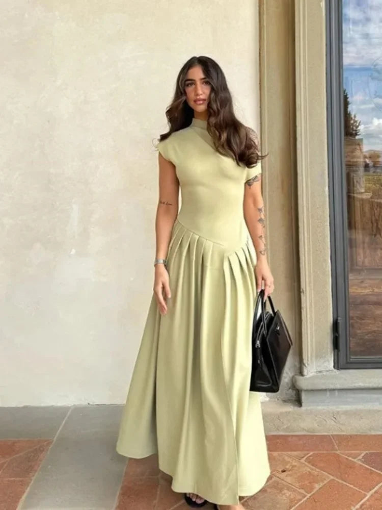 Elegant Green Pleated Dress for Stylish Women