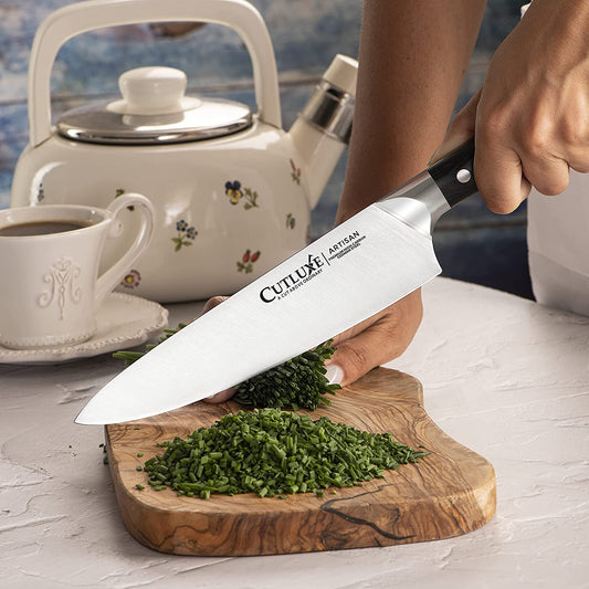 CUTLUXE Paring Knife – 3.5 Small Kitchen Knife, Peeling Knife with Razor  Sharp Blade – High Carbon German Steel – Artisan Series