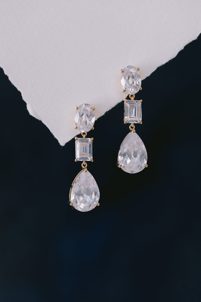 Elegante große Kristall Ohrhänger in Gold mit unterschiedlichen Formen