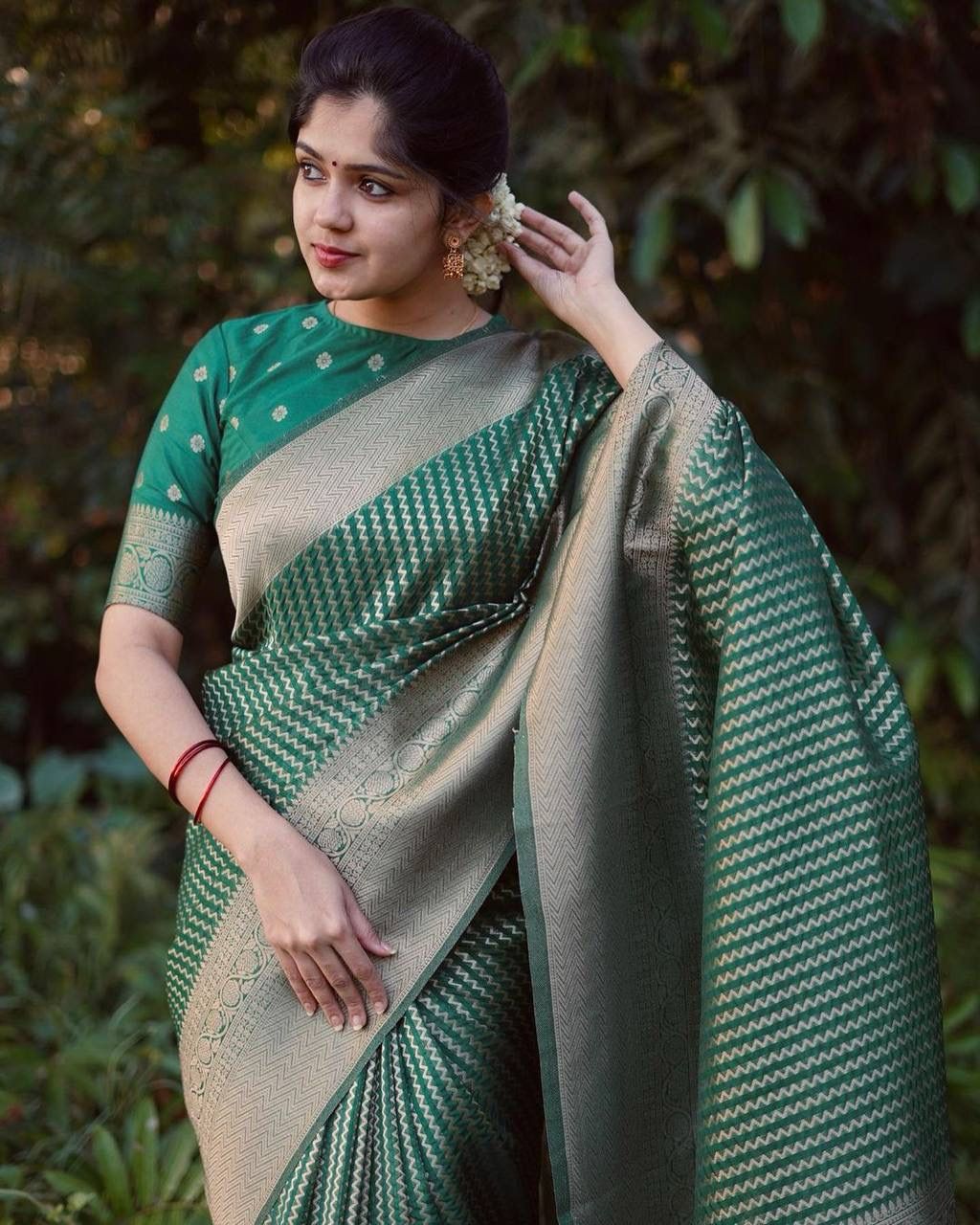 Beautiful Soft Tissue Silk Saree