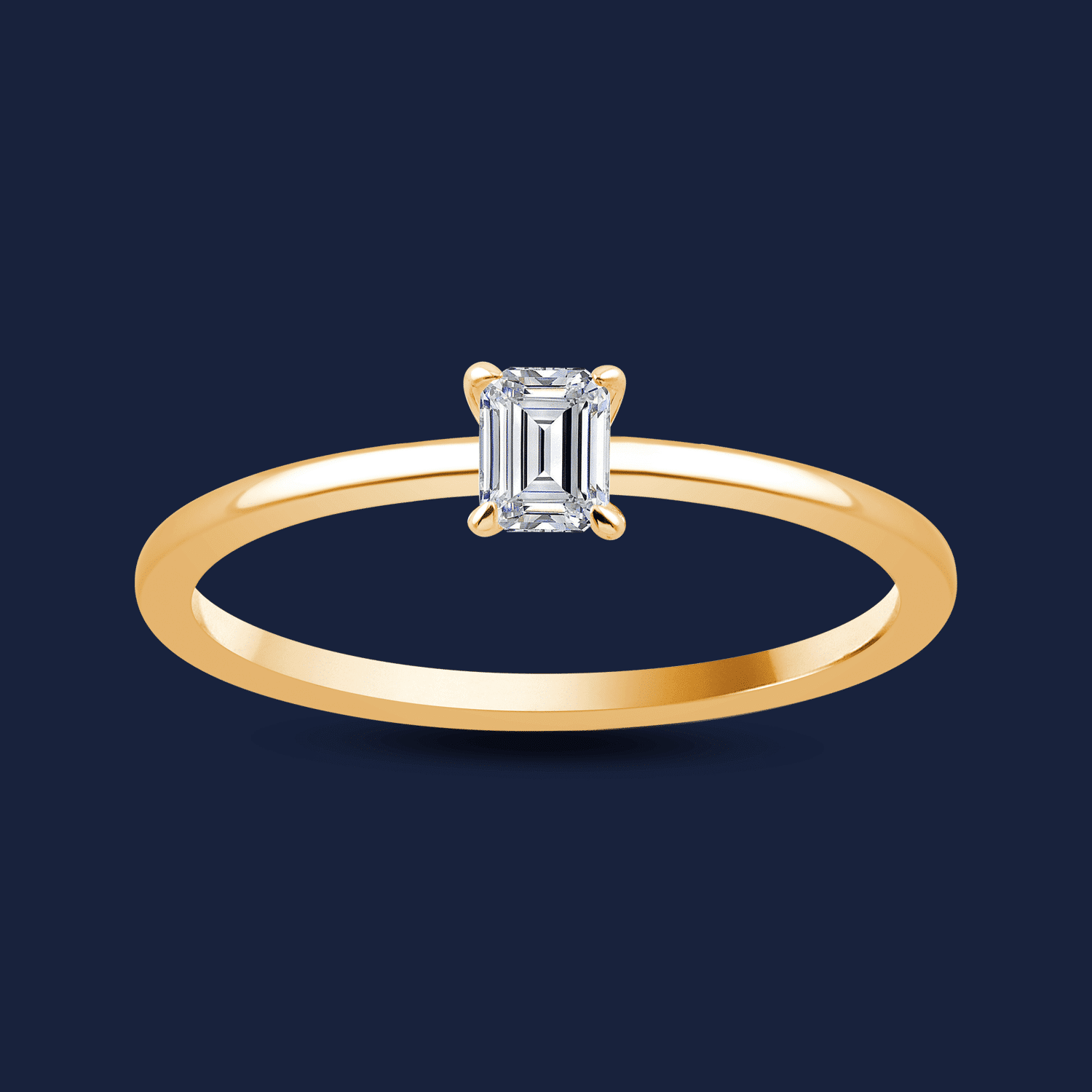 Caress Emerald Ring – 14k Gelbgold  / 0.30ct natürlicher Diamant in SI H+ von Pukka Berlin