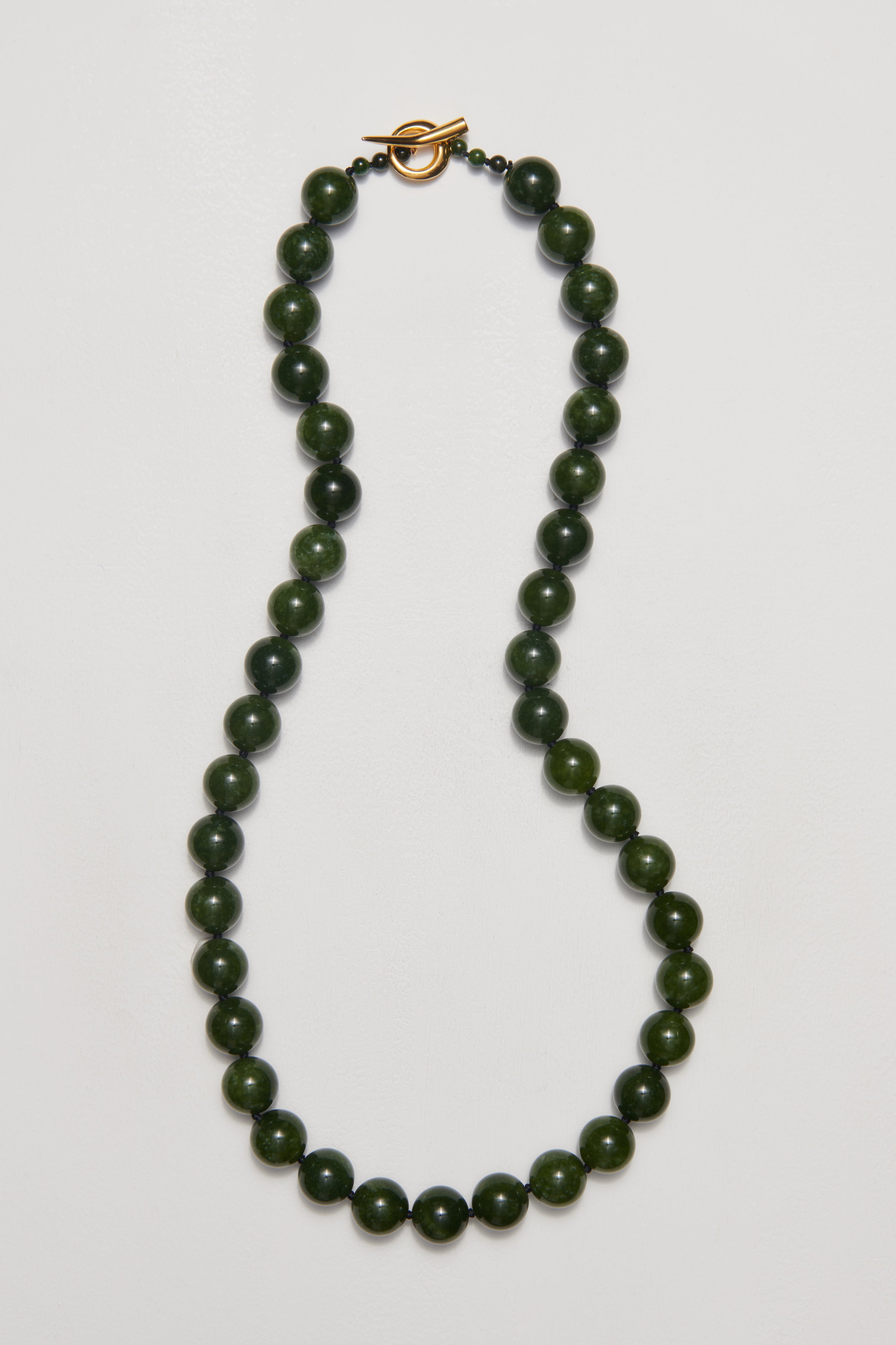 LONG JADE PERRIAND NECKLACE