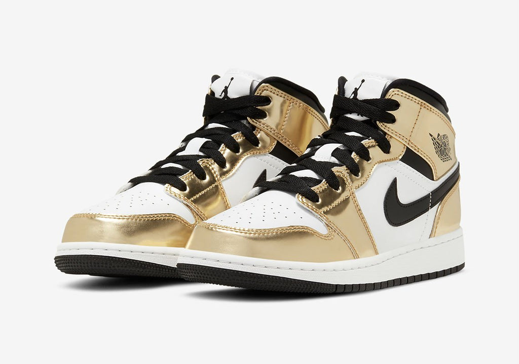 Grade School Youth Size Nike Air Jordan Retro 1 Mid "Metallic Gold" DC