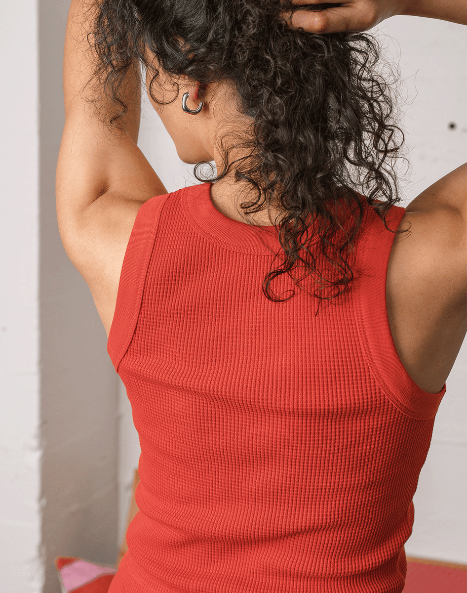 Noble Adult Organic Waffle Crop Tank in Paprika