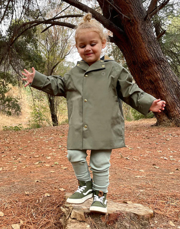 Fairechild Midi Raincoat in Pine