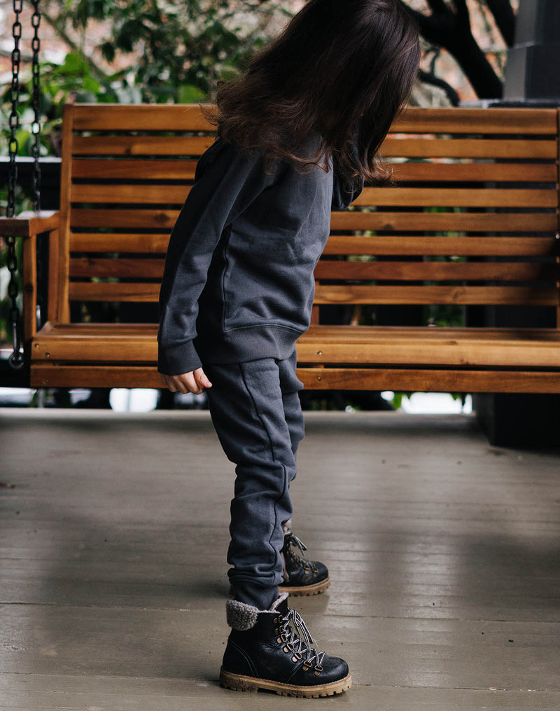 Noble Organic Sweatpants in Charcoal