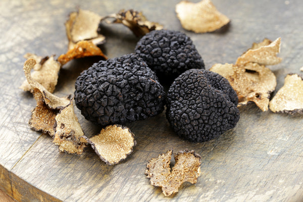 pair wine with truffles, black truffle mushrooms