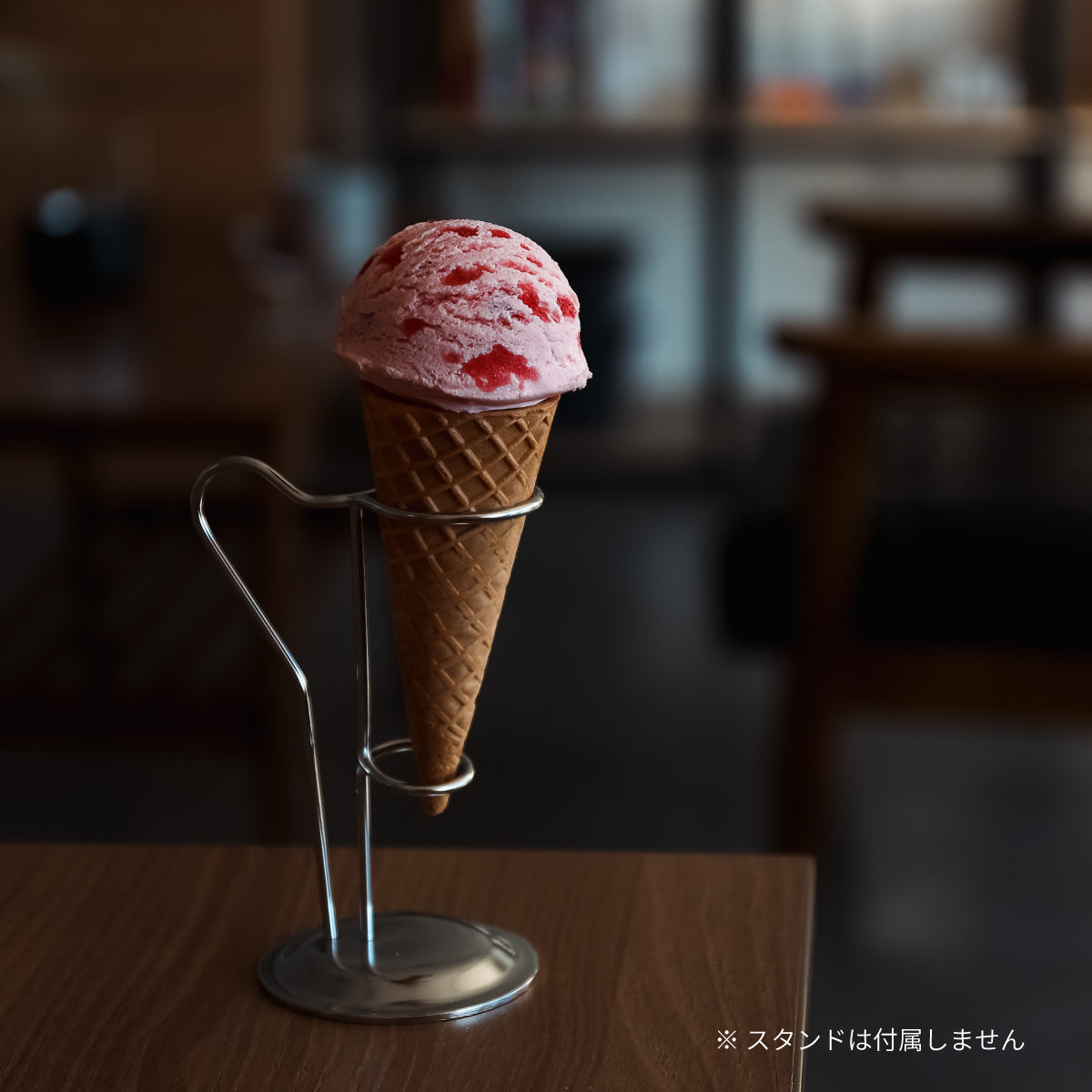 リアルな食品サンプル 食べられないアイス コーン付き ストロベリー × ストロベリー