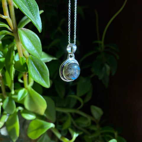 Everything_soulful_labradorite_sterling_silver_round