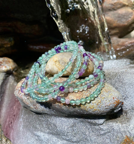 everything_soulful_rainbow_flourite_bracelet