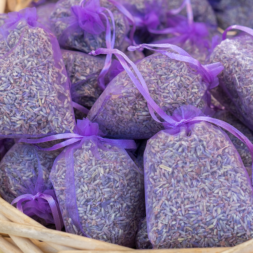 Easy DIY Lavender-Scented Bags