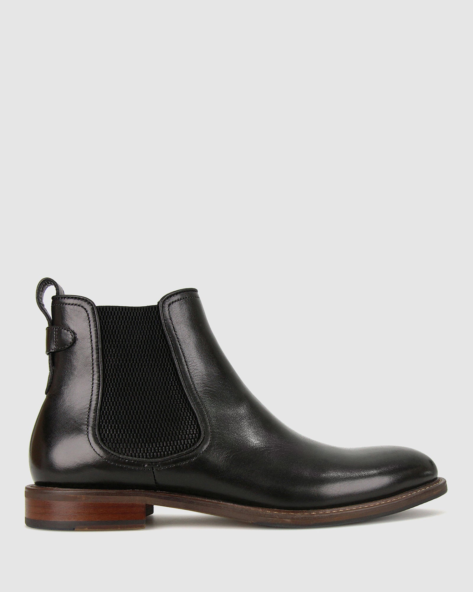 Buy JEFFERY Leather Chelsea Boots by Airflex online - Betts