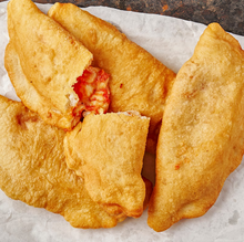 calzoneorizzontale copy.png__PID:0397e3a1-b8a5-4f86-ac54-6d3d1dcf823e