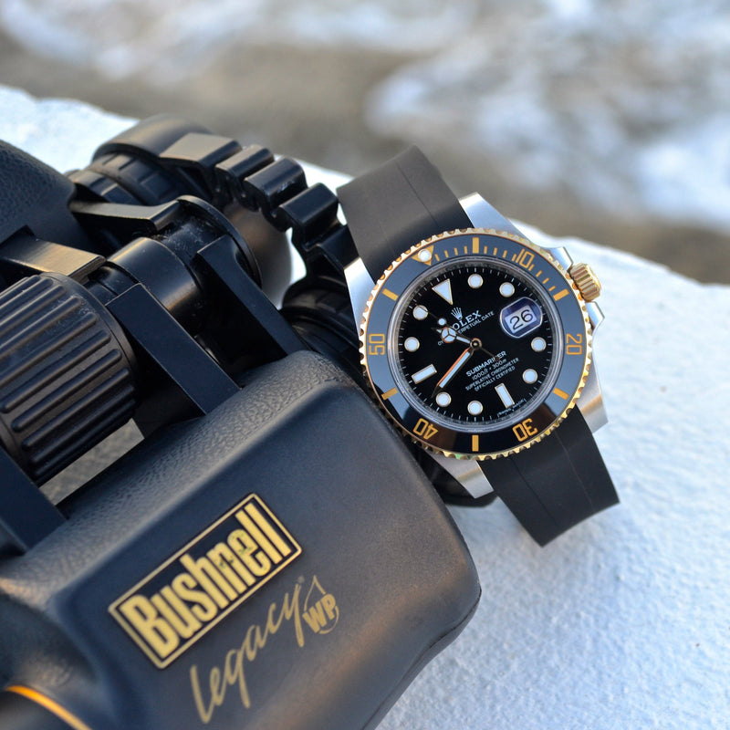 rolex submariner with black rubber strap