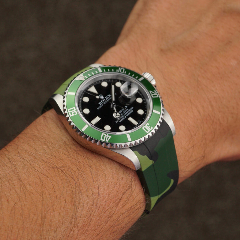 submariner on rubber