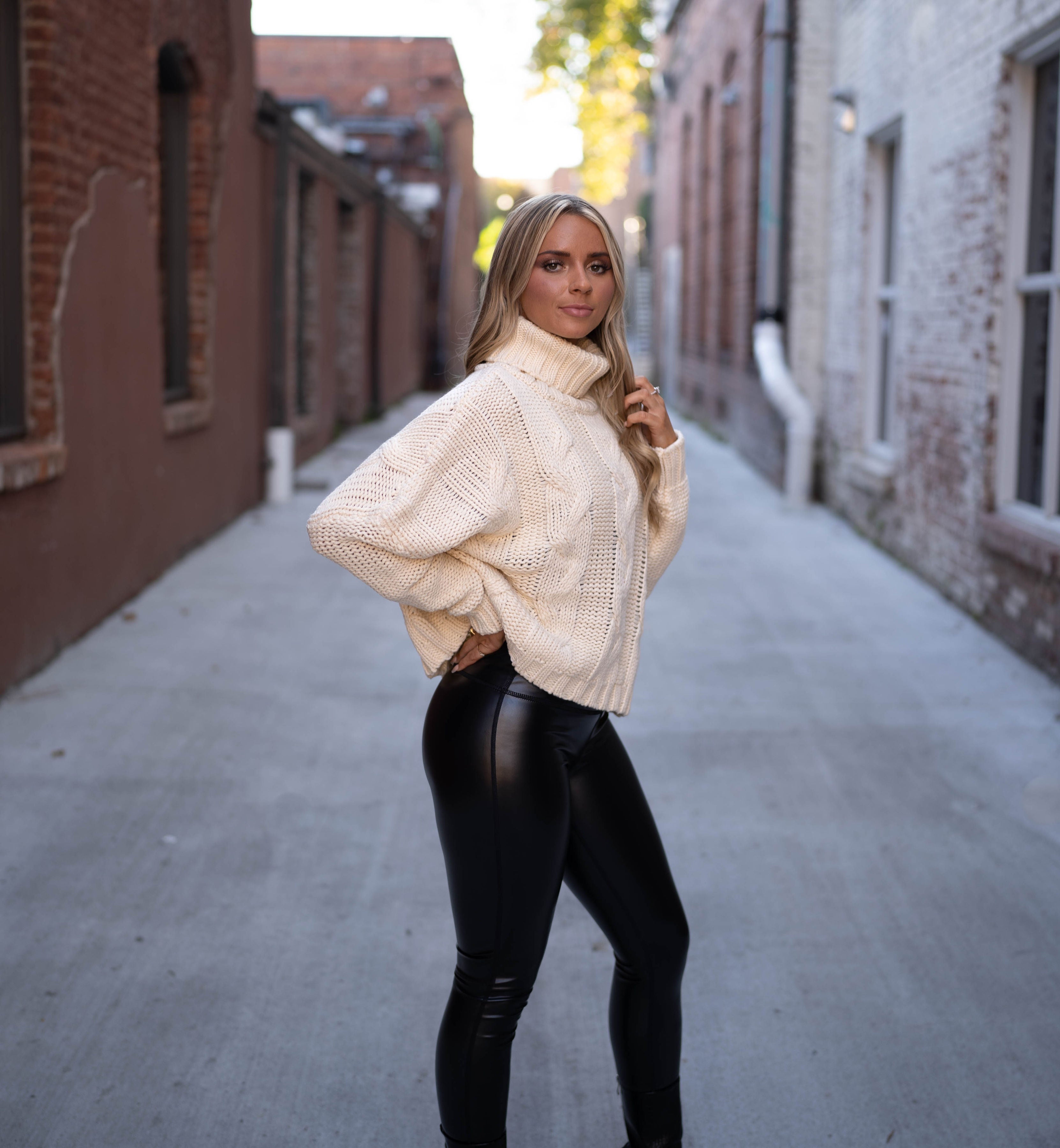 Black Faux Leather Leggings – Unparalleled Boutique