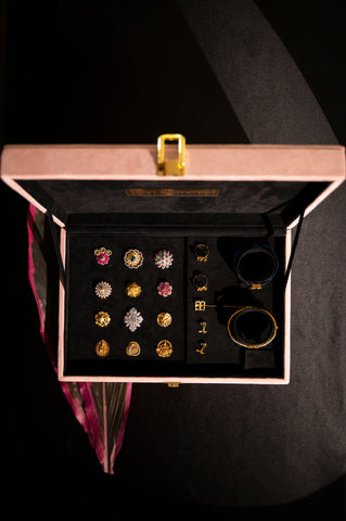 18kt gold jewellery gift box interchangeable and modular jewelry