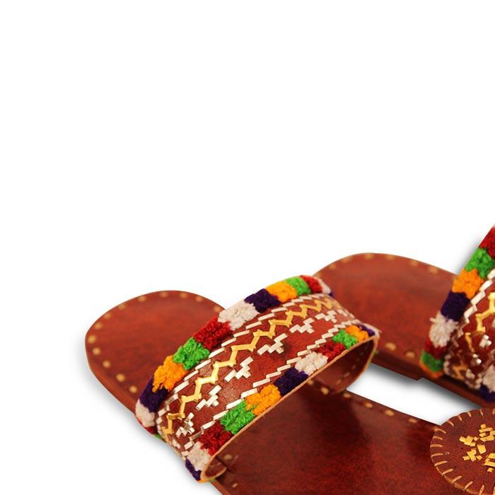 buy kolhapuri chappal online