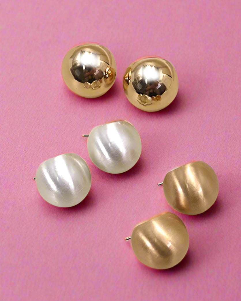 The Dasha Puffed Huggie Earrings