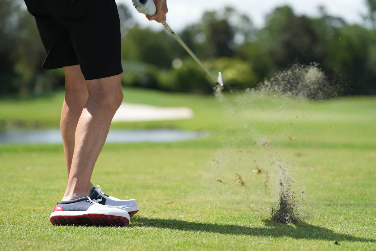 footjoy red white and blue golf shoes