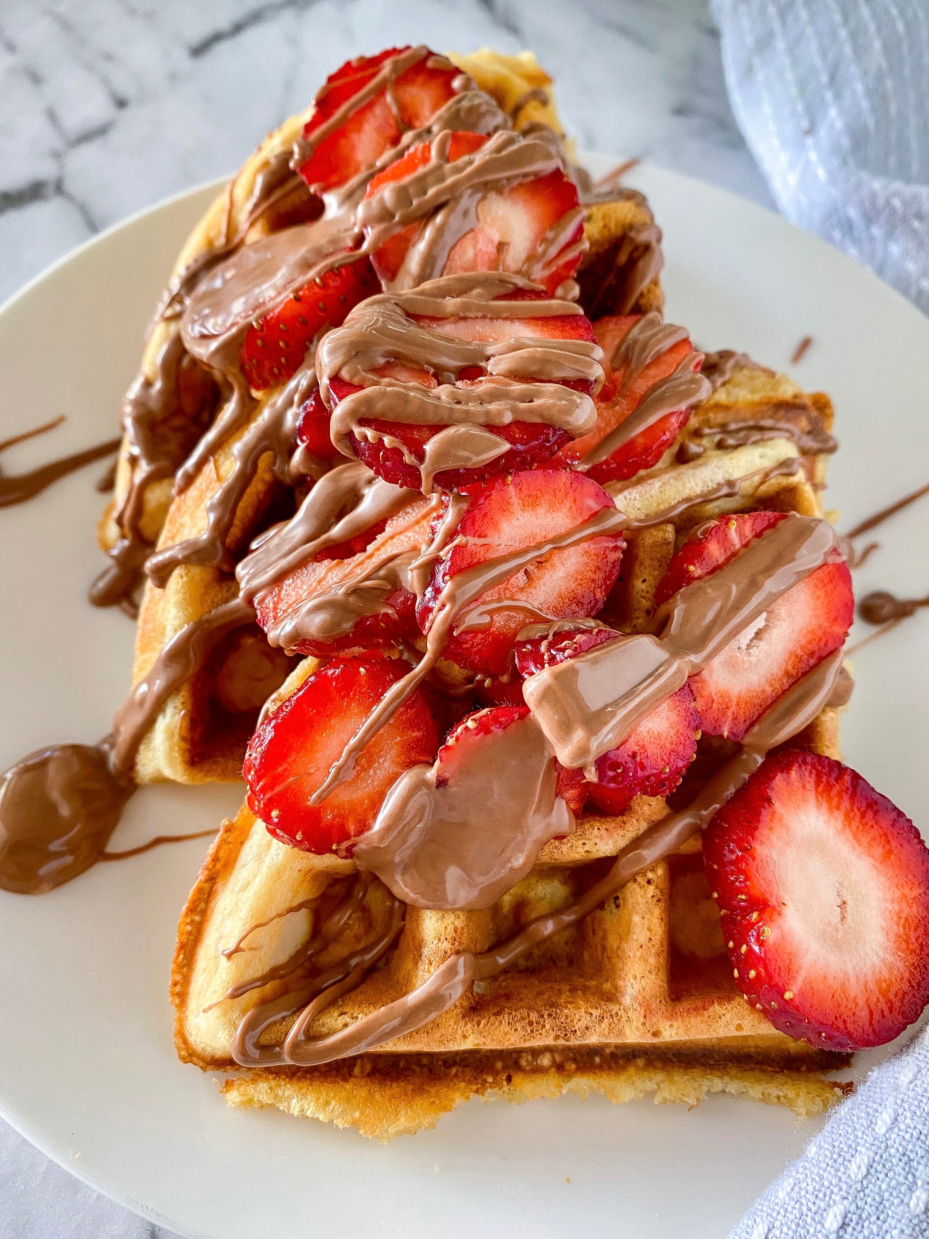 Keto Waffle With Chocolate and strawberries