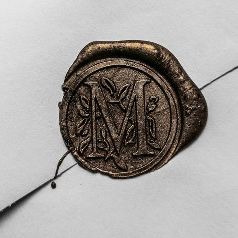 Siegel mit Ring auf dem Umschlag aufgedruckt