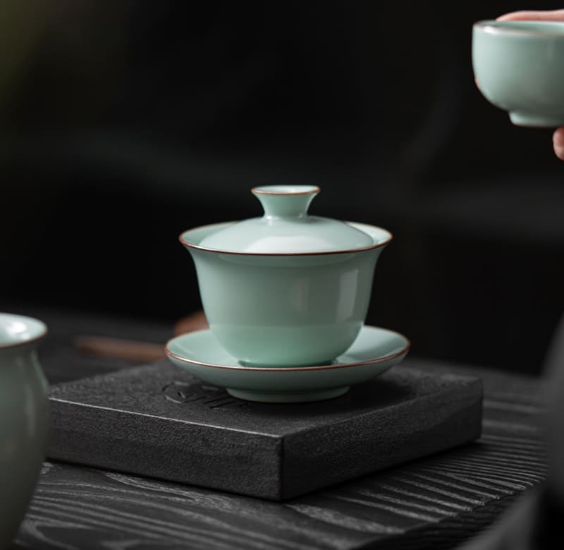 Ru-Kiln Cyan Crackle Glaze Porcelain Gaiwan Tea Set