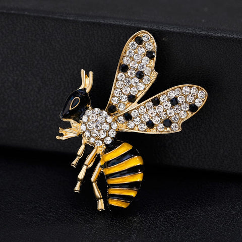 animal brooch bee pin