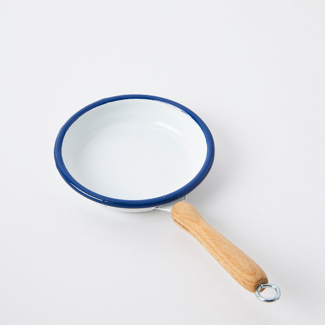 enamel frying pan