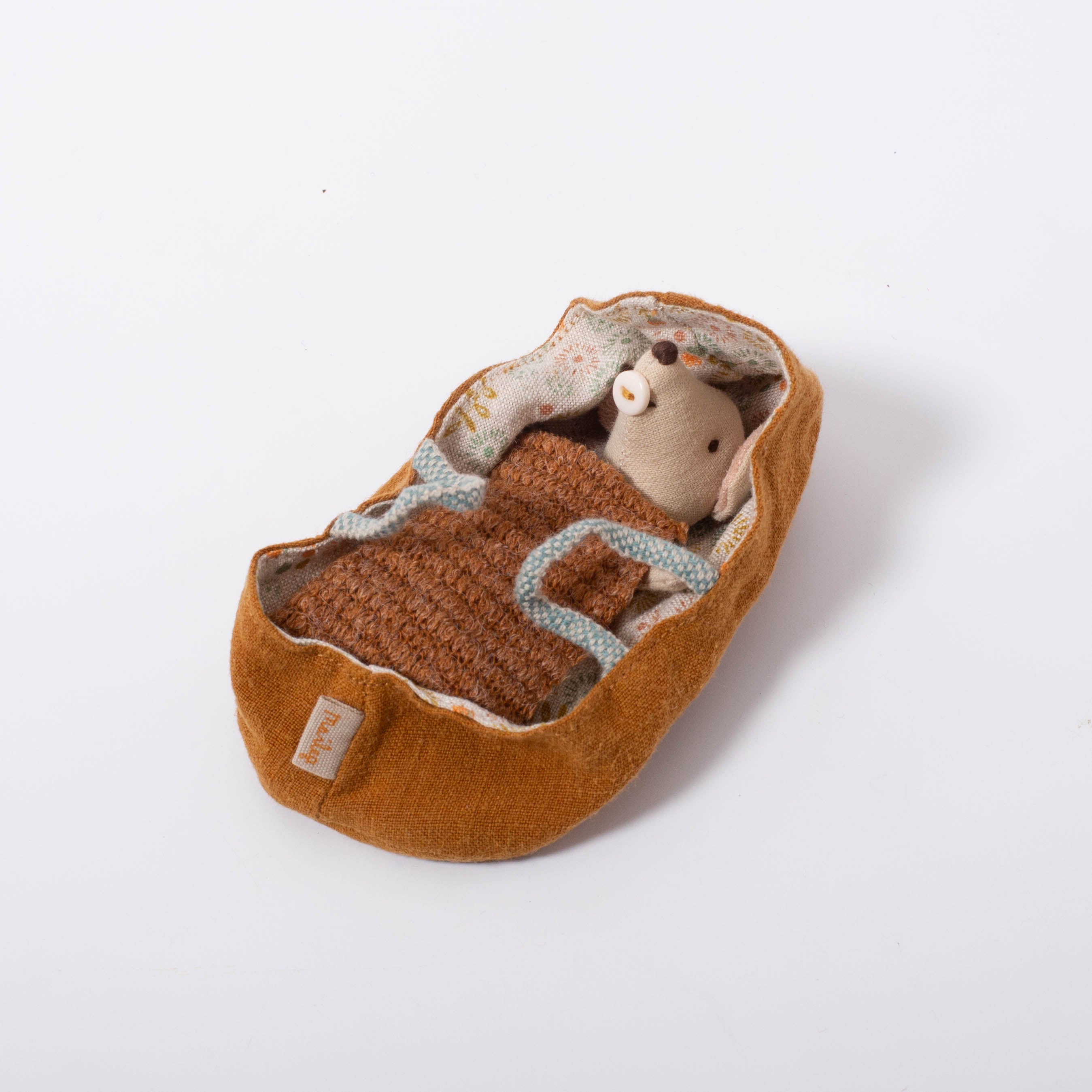 maileg mouse in carrycot