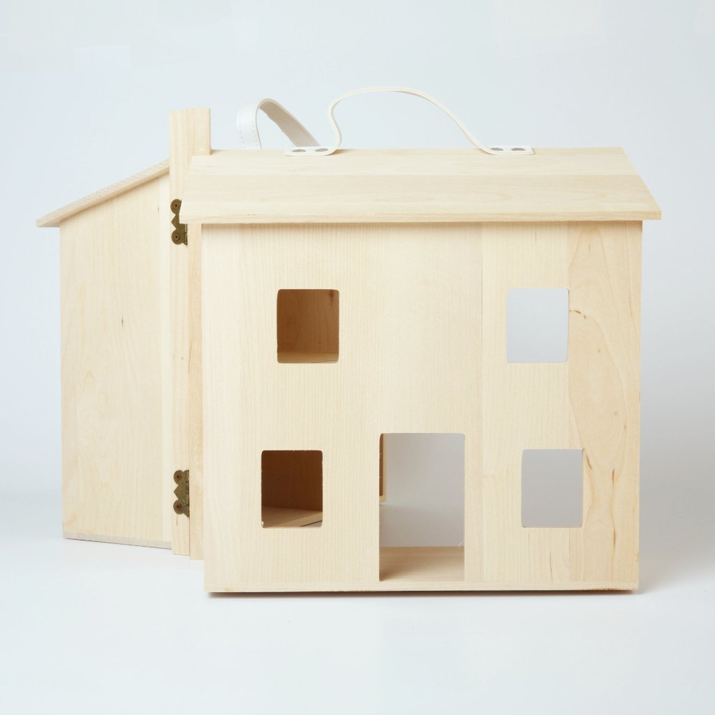 olli ella doll house